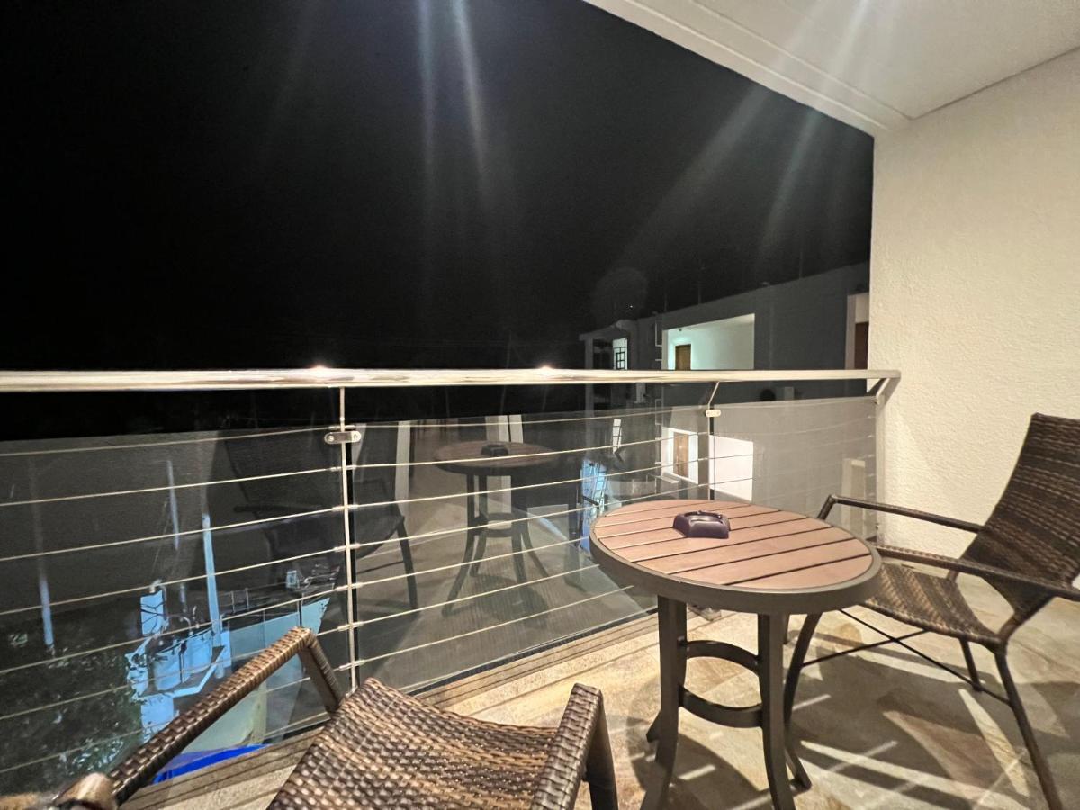 Aira Boracay Hotel 발라박 외부 사진