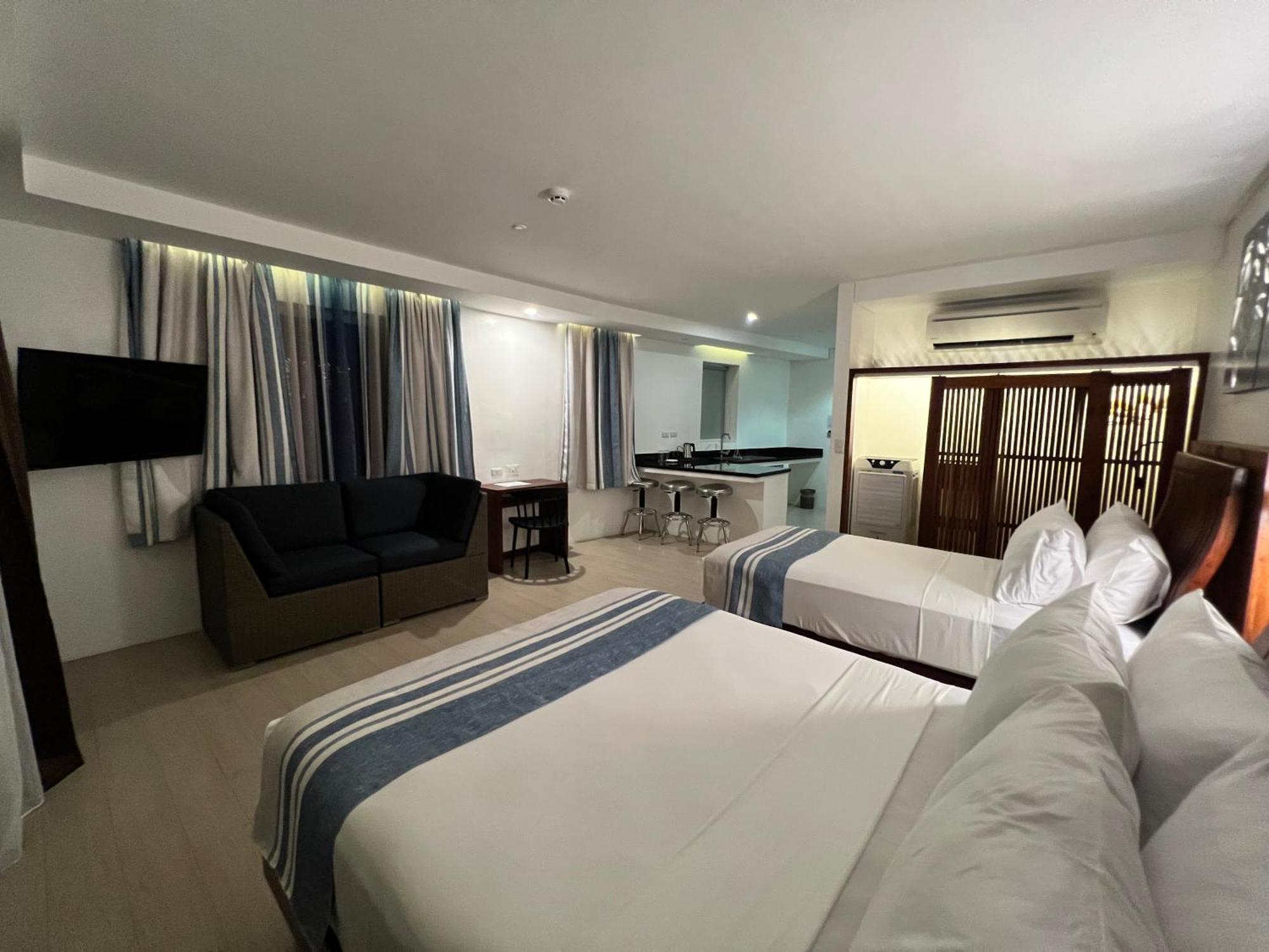 Aira Boracay Hotel 발라박 외부 사진